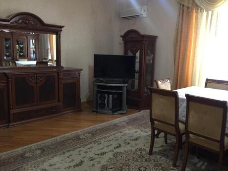 3 otaqlı yeni tikili - Elmlər Akademiyası m. - 150 m²