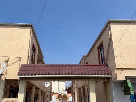4 otaqlı həyət evi/bağ evi - Əhmədli q. - 150 m²