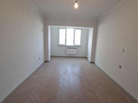 2 otaqlı köhnə tikili - 9-cu mikrorayon q. - 57 m²