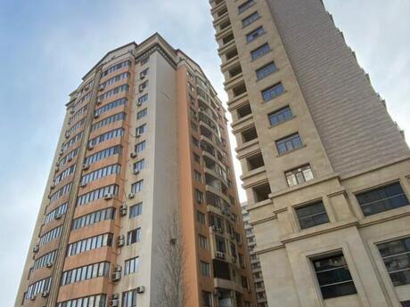 4 otaqlı yeni tikili - Şah İsmayıl Xətai m. - 220 m²