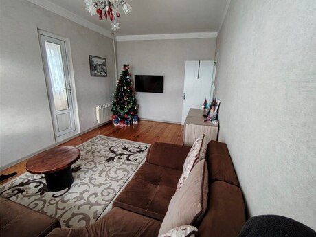 Объявление №6077500 - Баку, м. Ази Асланов, 2-комн., 65 м², 5/9 этаж