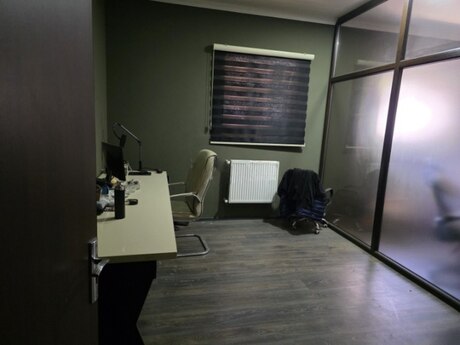 4 otaqlı ofis - Azadlıq Prospekti m. - 130 m²