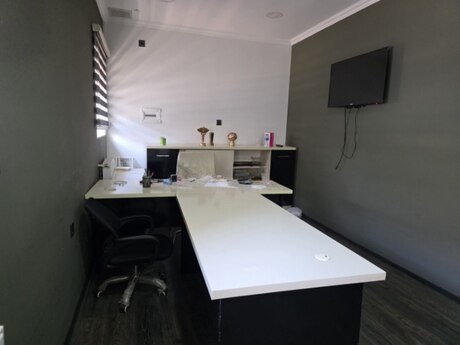 4 otaqlı ofis - Azadlıq Prospekti m. - 130 m²