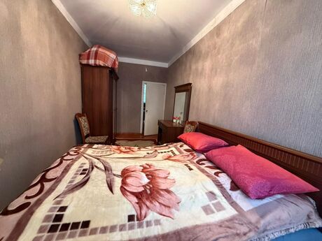 2 otaqlı köhnə tikili - 20 Yanvar m. - 40 m²