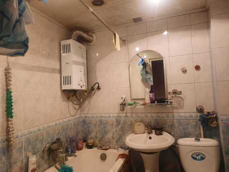 2 otaqlı köhnə tikili - Neftçilər m. - 40 m²