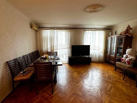3 otaqlı köhnə tikili - Nəriman Nərimanov m. - 75 m²