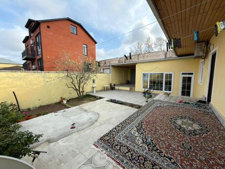3 otaqlı həyət evi/bağ evi - Buzovna q. - 200 m²