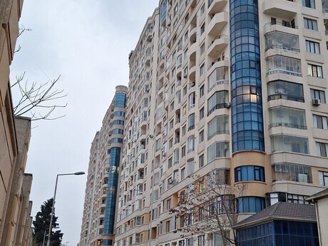 3-комн. новостройка - пос. 7-ой мкр - 100 м²