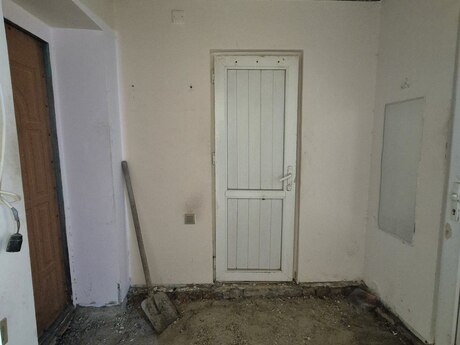 2-комн. вторичка - м. Азадлыг проспекти - 55 м²
