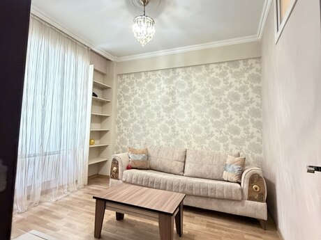 Объявление №6077647 - Хырдалан, Хырдалан, 2-комн., 44 м², 1/12 этаж