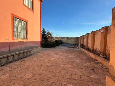 4 otaqlı həyət evi/bağ evi - Fatmayı q. - 200 m²