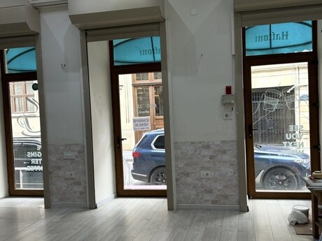 Obyekt - İçəri Şəhər m. - 80 m²
