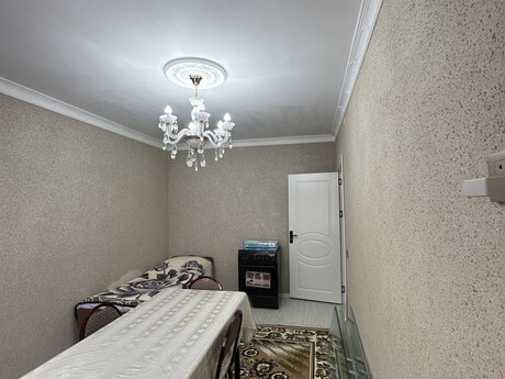 4 otaqlı həyət evi/bağ evi - Binəqədi q. - 100 m²