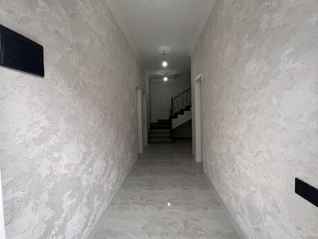 5 otaqlı həyət evi/bağ evi - Xırdalan - 200 m²