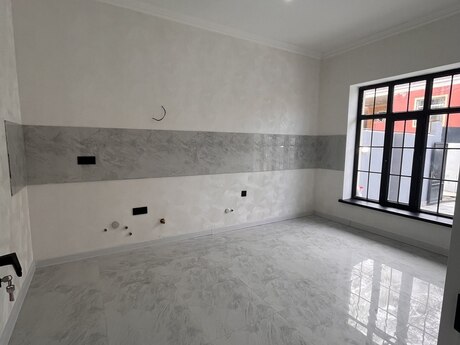 5 otaqlı həyət evi/bağ evi - Xırdalan - 200 m²