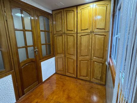 4 otaqlı köhnə tikili - Neftçilər m. - 110 m²