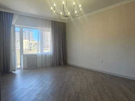 3 otaqlı köhnə tikili - Şah İsmayıl Xətai m. - 95 m²
