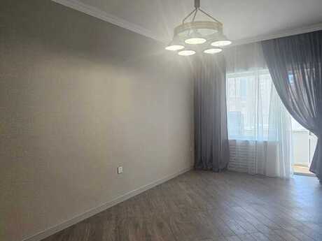 3 otaqlı köhnə tikili - Şah İsmayıl Xətai m. - 95 m²