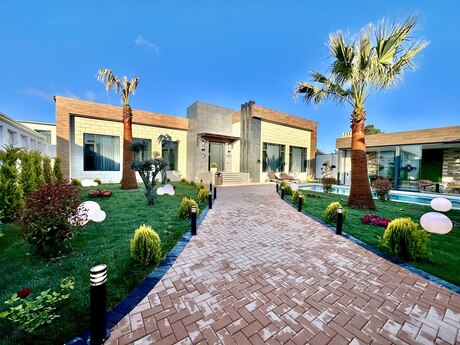 5 otaqlı həyət evi/bağ evi - Mərdəkan q. - 270 m²