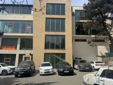 Obyekt - Memar Əcəmi m. - 1022.6 m²