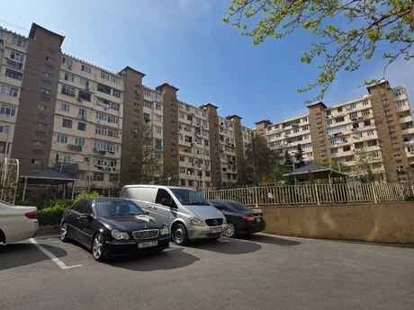 5 otaqlı köhnə tikili - Yeni Yasamal q. - 130 m²