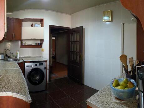4 otaqlı köhnə tikili - Həzi Aslanov m. - 95 m²