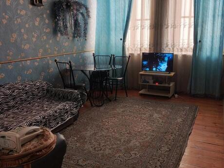 Elan №6077895 - Bakı, İçəri Şəhər m., 2 otaqlı, 60 m², 3/3 mərtəbə