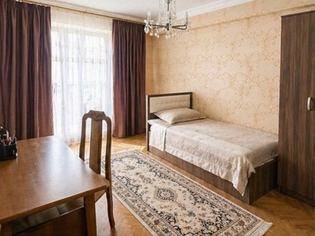 3 otaqlı köhnə tikili - Nəriman Nərimanov m. - 110 m²