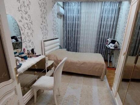 3 otaqlı yeni tikili - İnşaatçılar m. - 140 m²