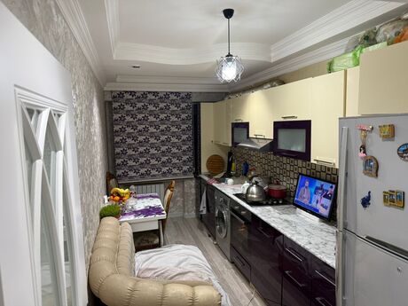 Объявление №6077980 - Баку, м. Кероглу, 3-комн., 90 м², 2/9 этаж