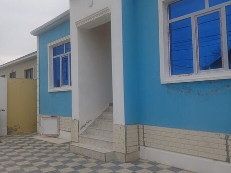 4 otaqlı həyət evi/bağ evi - Sumqayıt - 95 m²