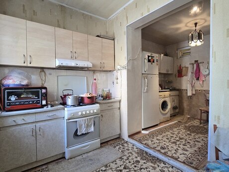 4 otaqlı köhnə tikili - Nizami m. - 110 m²