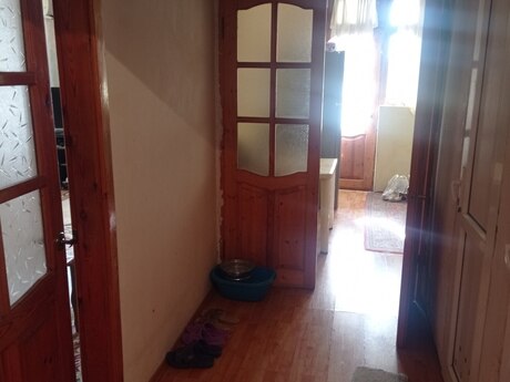 4 otaqlı köhnə tikili - Həzi Aslanov m. - 100 m²