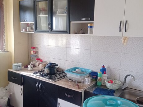 4 otaqlı köhnə tikili - Həzi Aslanov m. - 100 m²