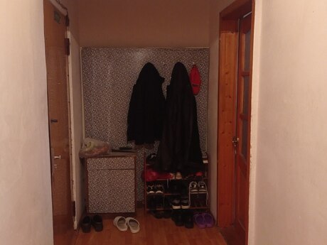 4 otaqlı köhnə tikili - Həzi Aslanov m. - 100 m²