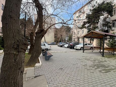 2 otaqlı köhnə tikili - 20 Yanvar m. - 55 m²