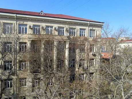 6 otaqlı köhnə tikili - İçəri Şəhər m. - 160 m²
