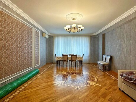 4-комн. новостройка - м. Шах Исмаил Хатаи - 200 м²