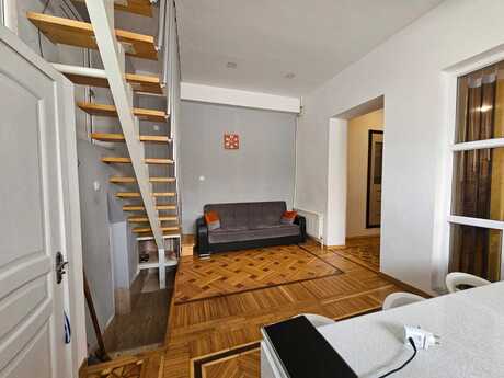 4 otaqlı həyət evi/bağ evi - Gəncə - 110 m²