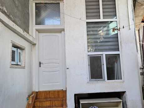 4 otaqlı həyət evi/bağ evi - Gəncə - 110 m²