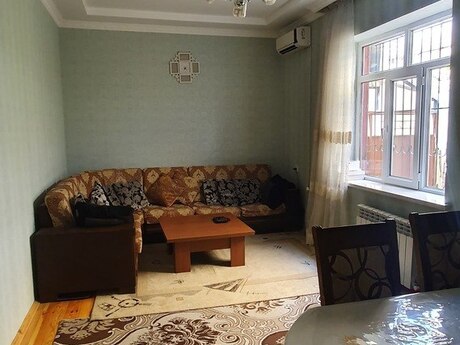 4 otaqlı həyət evi/bağ evi - Xırdalan - 150 m²