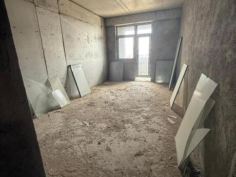 3 otaqlı mənzil, 146 m², Neftçilər: 358 000 ₼ 2
