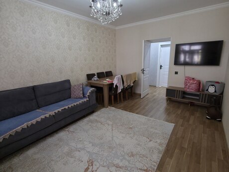 4 otaqlı köhnə tikili - Bakıxanov q. - 120 m²