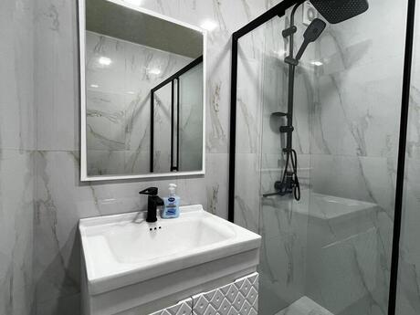 2 otaqlı köhnə tikili - Memar Əcəmi m. - 55 m²