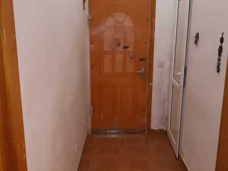 2 otaqlı köhnə tikili - 9-cu mikrorayon q. - 50 m²
