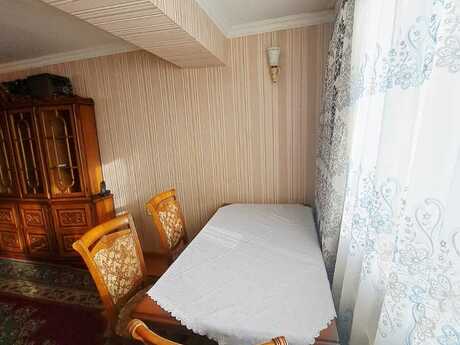 3 otaqlı köhnə tikili - Memar Əcəmi m. - 85 m²