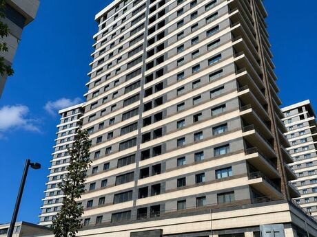 4 otaqlı yeni tikili - Şah İsmayıl Xətai m. - 170 m²