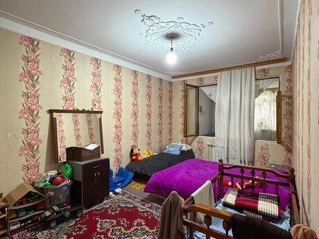 4 otaqlı köhnə tikili - Memar Əcəmi m. - 100 m²