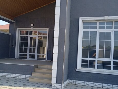 4 otaqlı həyət evi/bağ evi - Zabrat q. - 129 m²