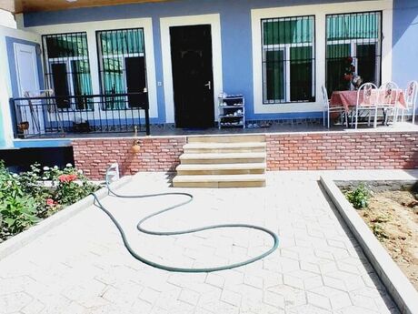 4 otaqlı həyət evi/bağ evi - Binə q. - 125 m²